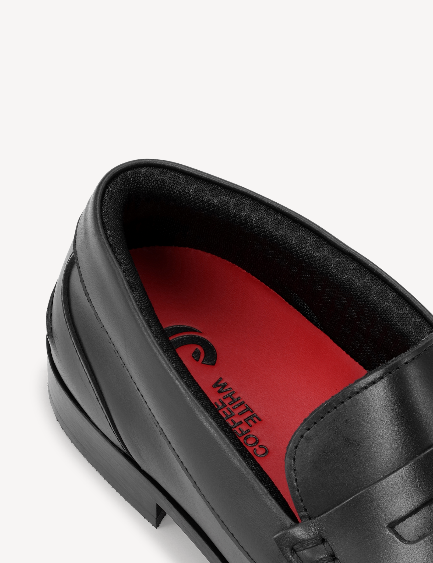 Carciami x White Coffee Loafer